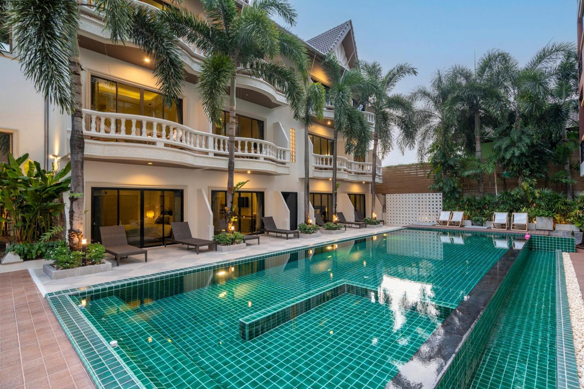 Buasri Boutique Patong Hotell Eksteriør bilde