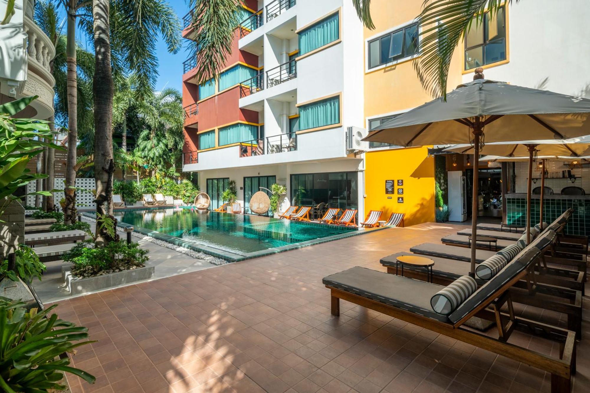 Buasri Boutique Patong Hotell Eksteriør bilde