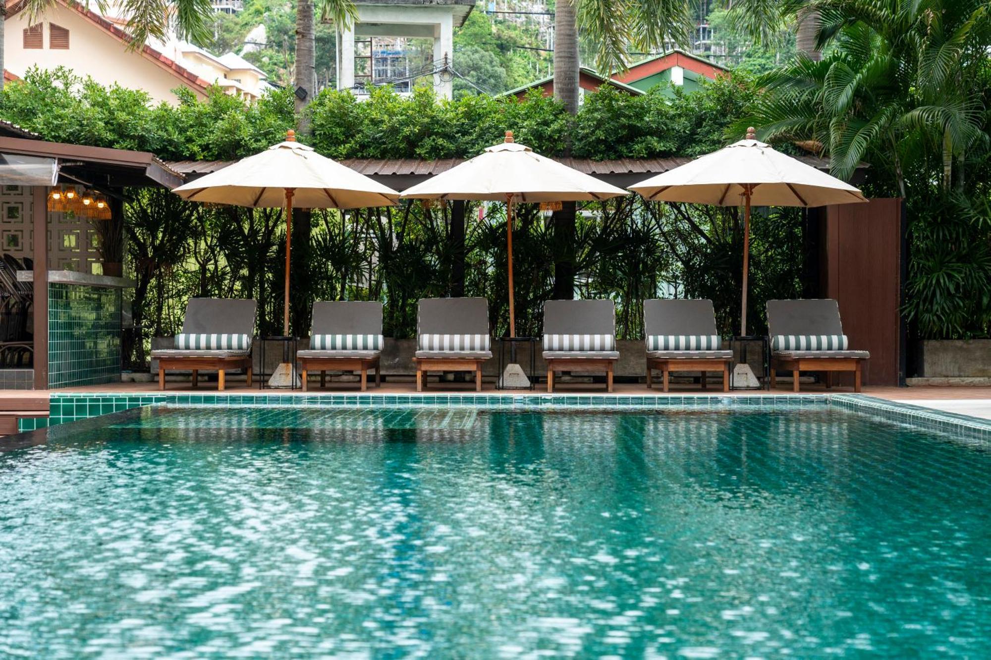 Buasri Boutique Patong Hotell Eksteriør bilde