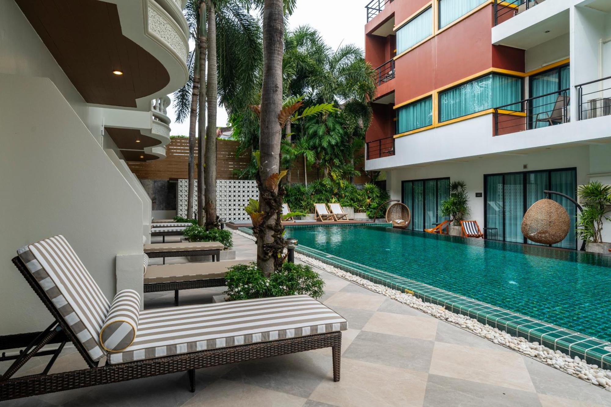 Buasri Boutique Patong Hotell Eksteriør bilde